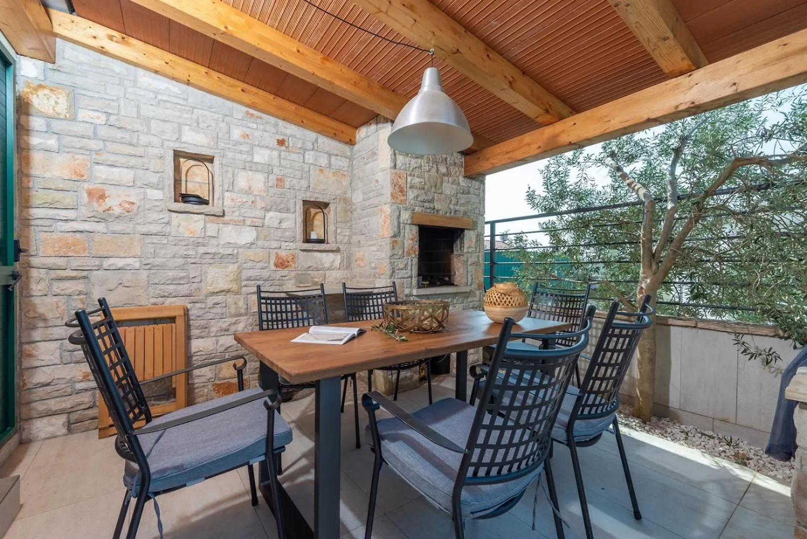 Vila Valencan 2B Peroj Croatia