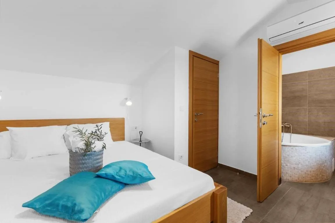 Villa Vila Valencan 2B Peroj